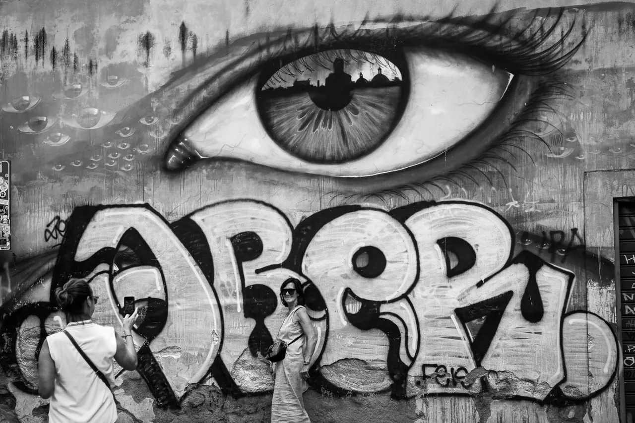 Street photography around the world. – photo 40